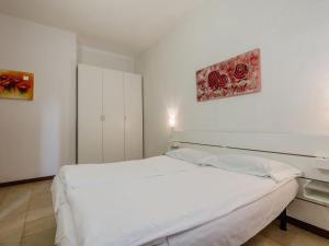 Apartment Casa Centrale by Interhome