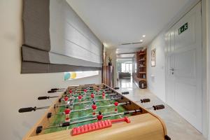 Vista Laguna, Harbour View with a Terrace