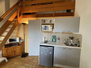 SJ400-088 - Mais Studio cabine et mezzanine 4 couchages SAINT JEAN DE MONTS