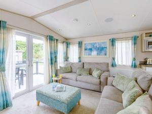 2 Bed in New Milton oc-89709