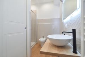 AM Stays 13 - Stylish Design Retreat & Comfort