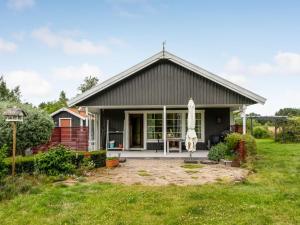 Holiday Home Thine - 800m from the sea by Interhome
