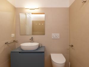 Apartment lIsola by Interhome