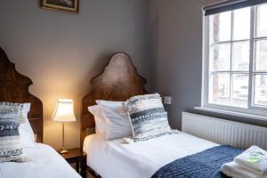 Fantastic town centre location Sleeps 4