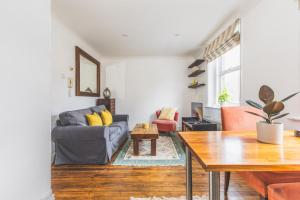 Light-Filled Islington Stay Near Angel