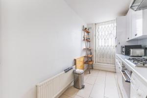 Light-Filled Islington Stay Near Angel