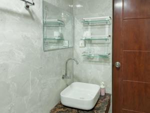 Diamond Stay Inn