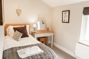 Charming Cottage close to Chester Garden Parking