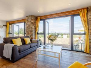 1 Bed in Weston-super-mare oc-78986