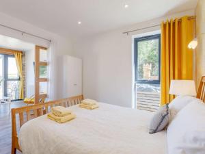 1 Bed in Weston-super-mare oc-78986