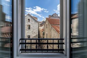 Rooms Paula - in the old town