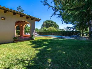 Holiday Home Finca mit Garten- Grill und Terrasse by Interhome