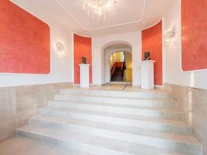 Apartment Wunderschöne Ferienwohnung Palace am See by Interhome