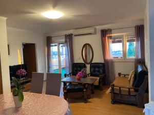 Apartment mit Terrasse by Interhome