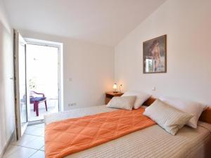 Apartment Wohnung mit gemeinschaftlichem Pool und Grill by Interhome