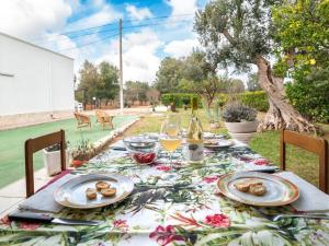 Holiday Home Paolos Trullo im Herzen der Landschaft by Interhome
