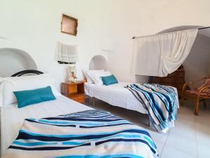 Holiday Home Paolos Trullo im Herzen der Landschaft by Interhome