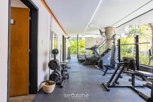 Apto em Cond. c Piscina no Campo Belo BBE0033