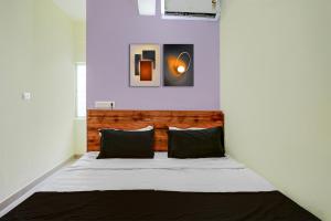Hotel O Smile Comforts Boarding And Lodging