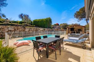 Pretty air conditioned villa