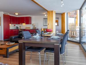 Apartment Hauts de Nendaz E by Interhome