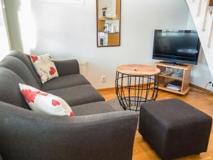 Holiday Home Point vale 1 as 7 by Interhome