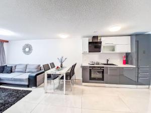 Apartment Haus Bellevue-9 by Interhome