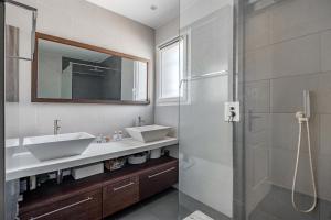 Pretty air conditioned villa