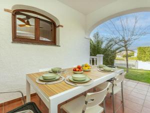 Holiday Home Magraners by Interhome