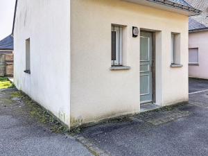 Holiday Home Maison Kerlosquet by Interhome
