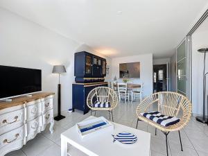 Apartment Le Cabestan-3 by Interhome