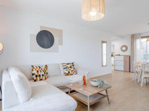 Apartment Marina Real III-9 by Interhome