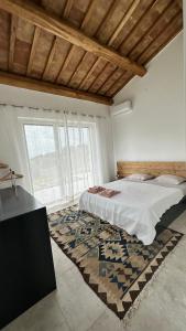 NEW! Apartment immersed in a vineyard