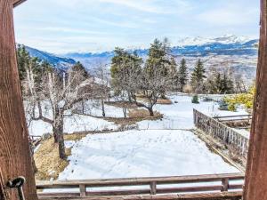 Chalet Chalet Le Rhônasson by Interhome