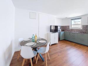 Apartment Tartas by Interhome