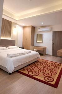 Royal Garden Home Hotel