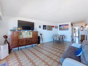 Apartment Côte dArgent-7 by Interhome