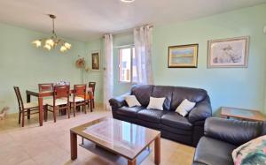 Duplex in Roquetas de Mar