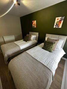 Tandragee Stays - 1 Bed Apartment && 2 Bed Apartment - Portadown