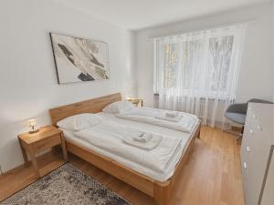 Cozy and sunny 2BR flat in the city centre - Sky10