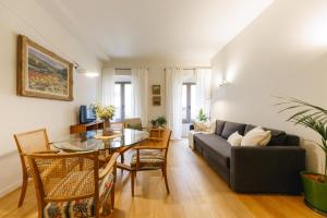 Bravissimo Nou 3, two bedroom centre apartment