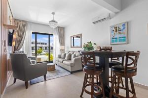 NOK Modern 2BR with Rooftop Jacuzzi By Vistacana