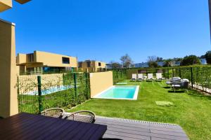 Villa Essence by Clever Details, private pool, central location