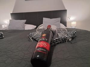 Apartments Orlić - Self check-in with code, WI-FI, Netflix, smart TV, garden, terrace