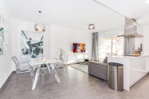 by RIVA - Elegant, Contemporary 2 Bedroom Apartment in Dama de Noche Puerto Banus