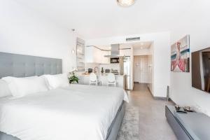 by RIVA - Amazing View, Studio in Medina Garden of Puerto Banus