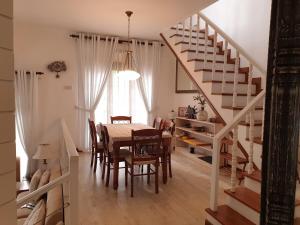 Spacious Family Villa in Kandy-5Min to City Center with Exclusive Mobile Deals
