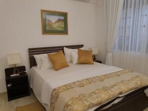 Spacious Family Villa in Kandy-5Min to City Center with Exclusive Mobile Deals