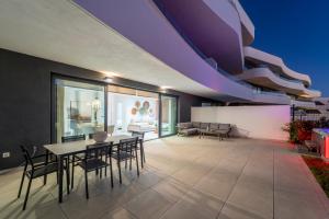 Bajo de Lujo Jardín y Jacuzzi