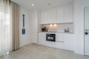 Bajo de Lujo Jardín y Jacuzzi